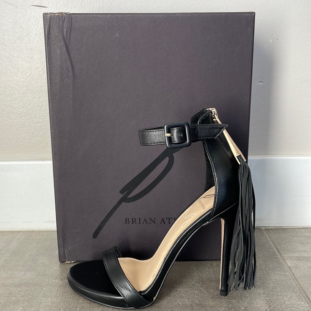 BRAND NEW Brian Atwood, black leather sandals SIZE 6